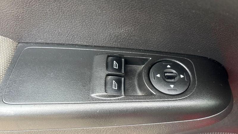 Ford Tourneo Courier 2016 ('14) Diesel 1.5 tdci 75cv plus E6