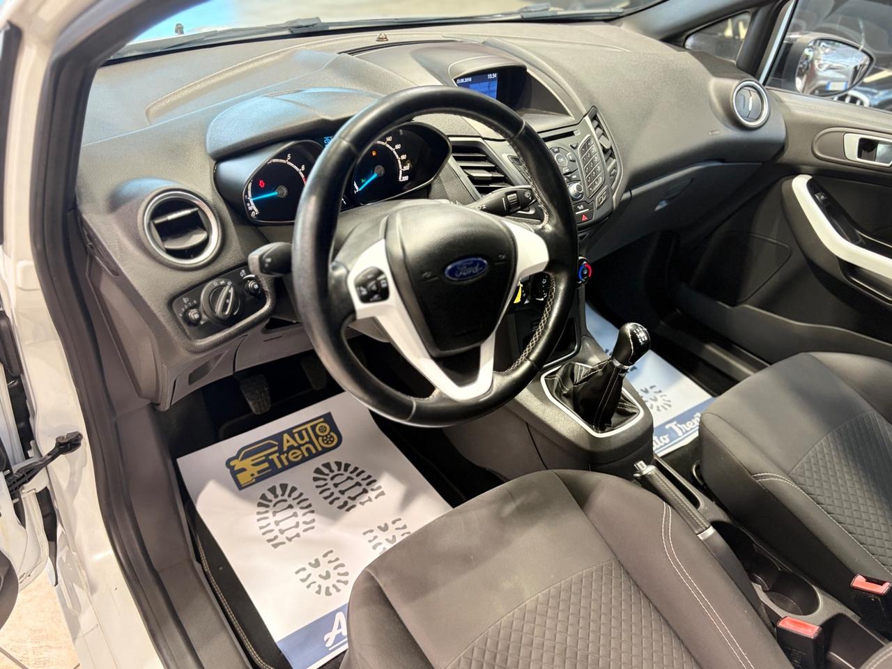 Ford Fiesta 1.0 82CV 5 porte Black & White Edition