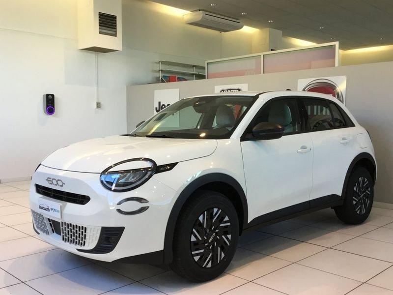FIAT 600 600 1.2 hybrid POP 110cv