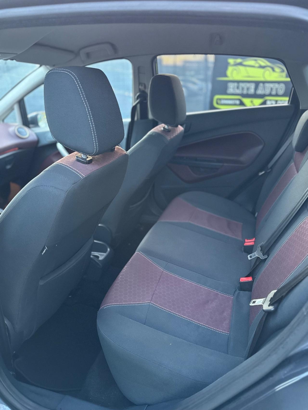 Ford FIESTA 1.4 TDCI TITANIUM UNICOPROPRIETARIO SENSORI FULL