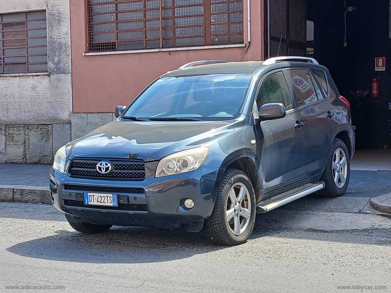 TOYOTA RAV4 2.2 D-4D 136 CV