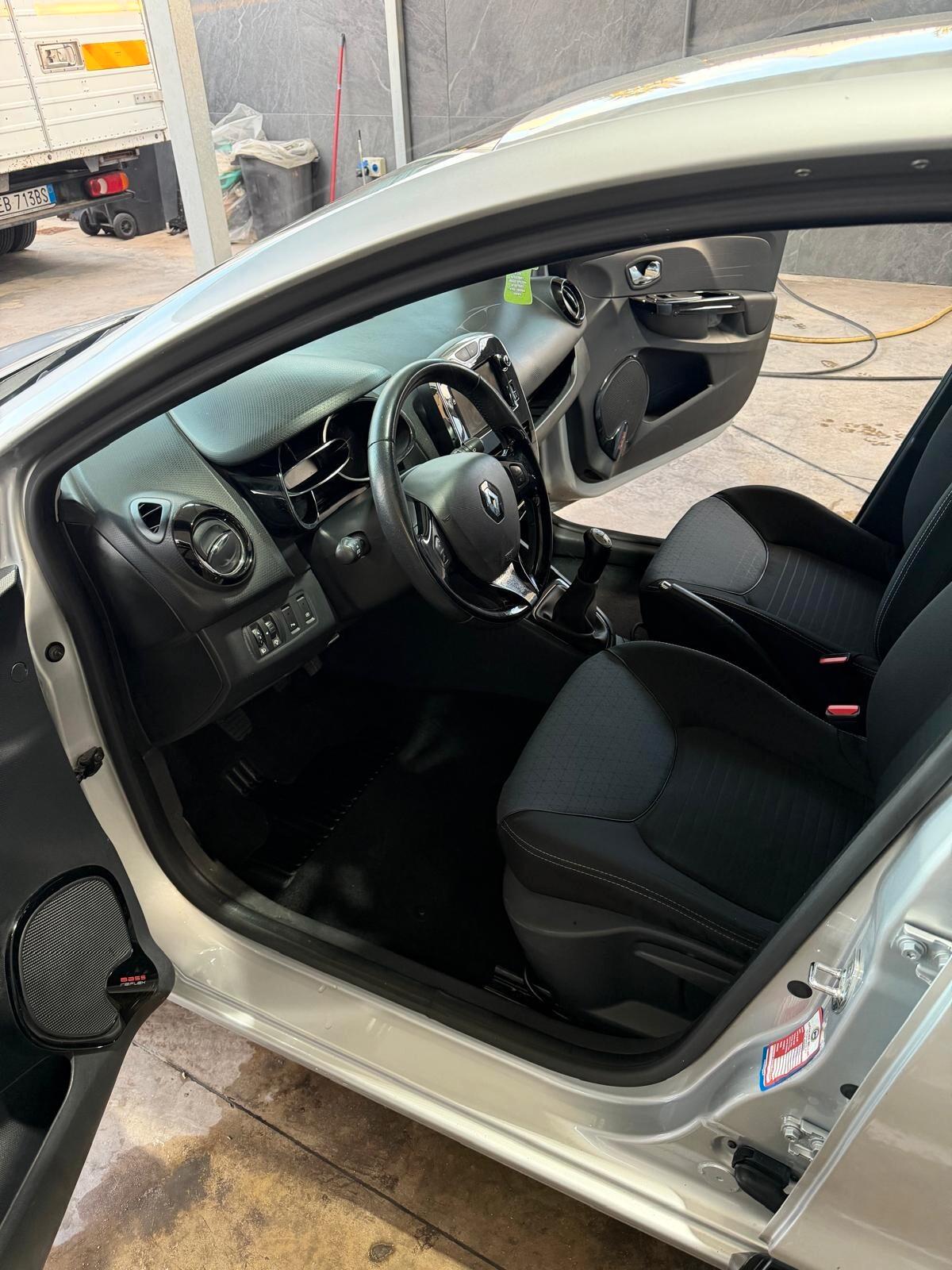 Renault Clio 0.9 TCe 12V 90CV Start&Stop 5 porte Energy