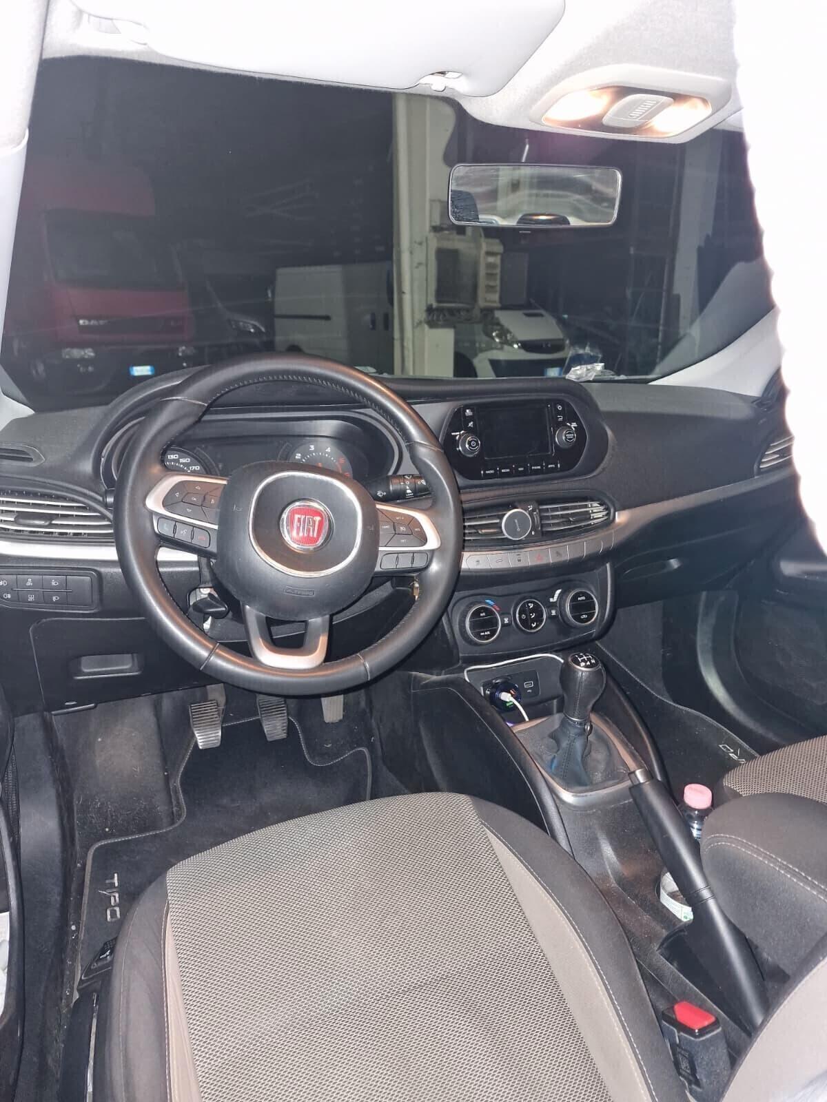 Fiat Tipo 1.3 Mjt 4 porte Lounge