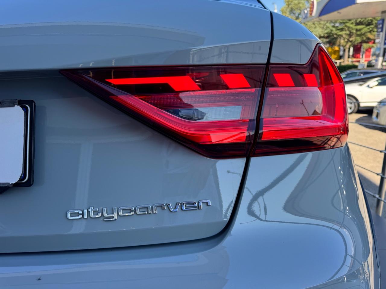 Audi A1 citycarver 30 TFSI Identity Contrast