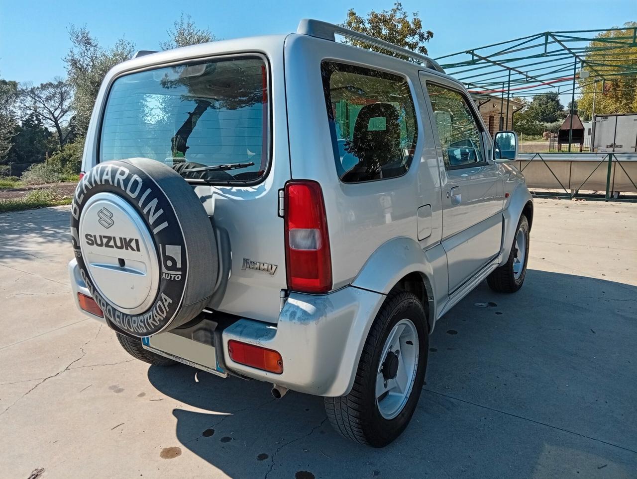 Suzuki Jimny 1.3i 16V cat 4WD JLX GPLscad. bomb 2032