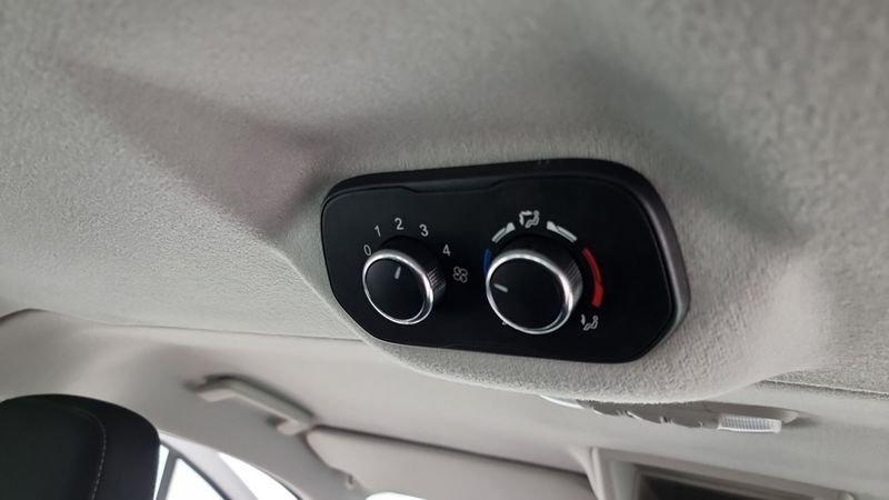 Ford Transit Custom 320 2.0 EcoBlue PL Combi Trend 9 Posti