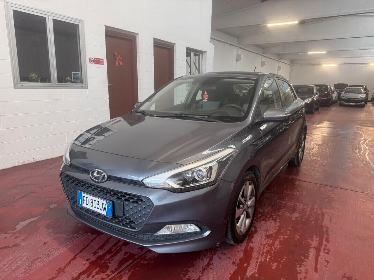 Hyundai i20 1.1 CRDi 12V 5 porte Go! Plus NEOPATENTATI UNICO PROPRIETARIO