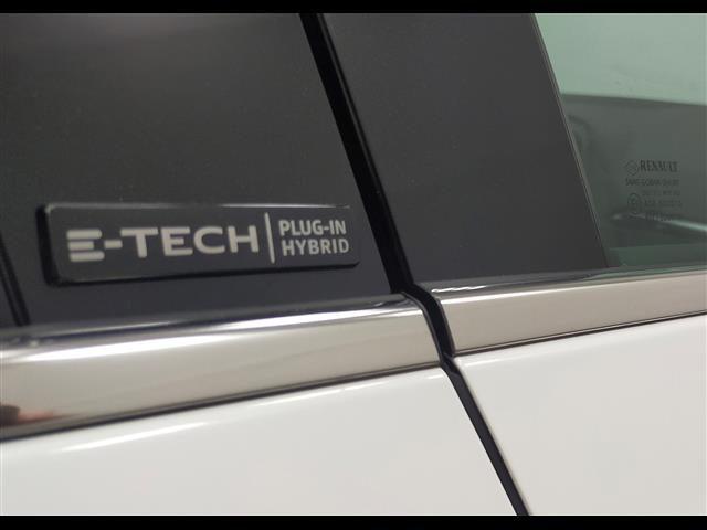 RENAULT Megane Sporter 1.6 E-TECH Plug-in Hybrid RS Line A