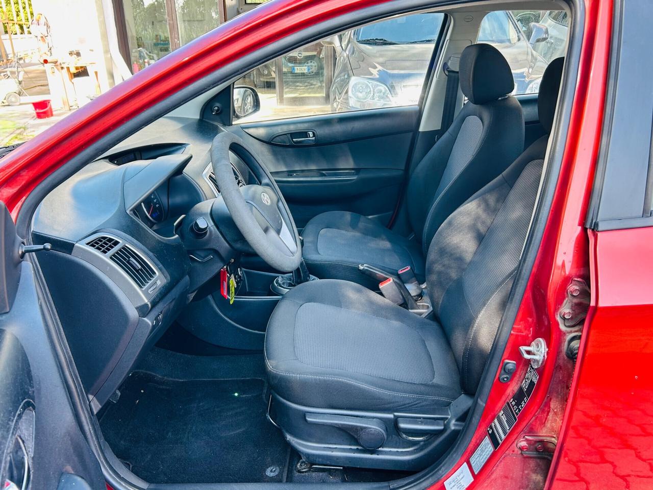 Hyundai i20 1.2 5p. BlueDrive GPL Sound Edition