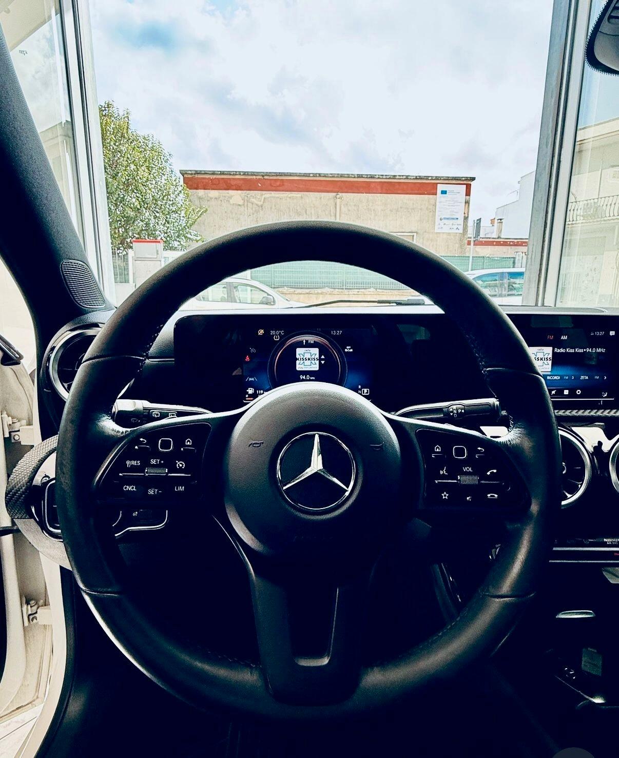 OK NEOPTATENTATI Mercedes-benz A 180 A 180 d Automatic Business Extra