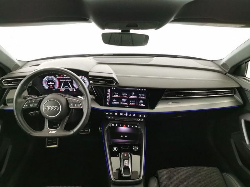Audi A3 Sedan 35 2.0 tdi S line edition s-tronic