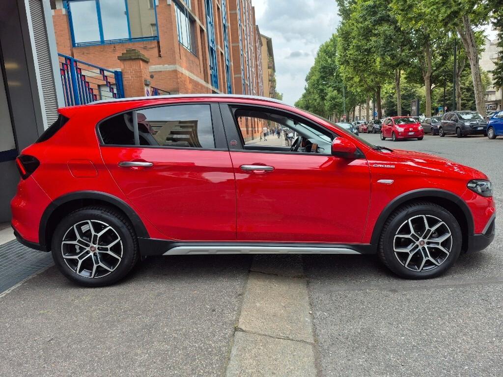 Fiat Tipo 1.5 Hybrid DCT 5 porte Red