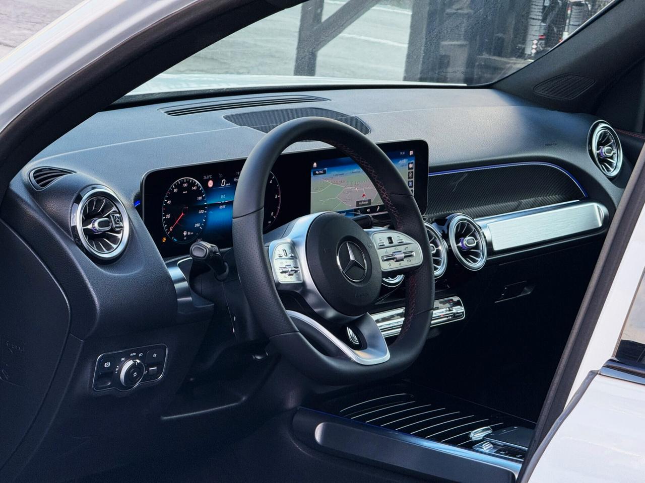 Mercedes-Benz GLB 200 d Premium AMG TETTO