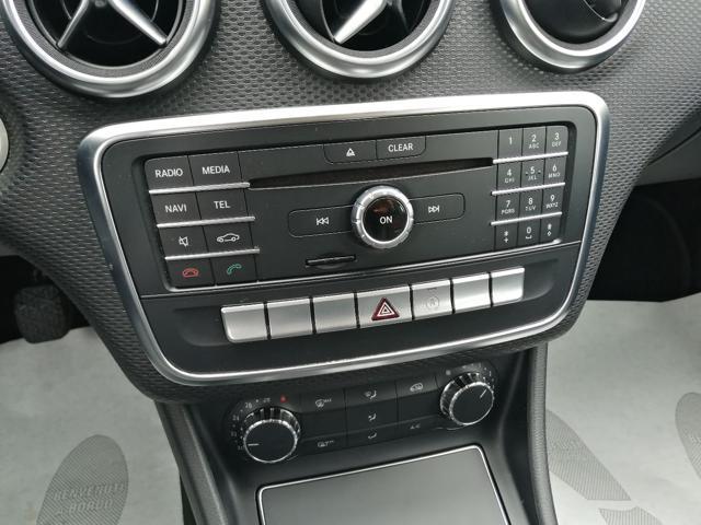 MERCEDES-BENZ A 180 d Business