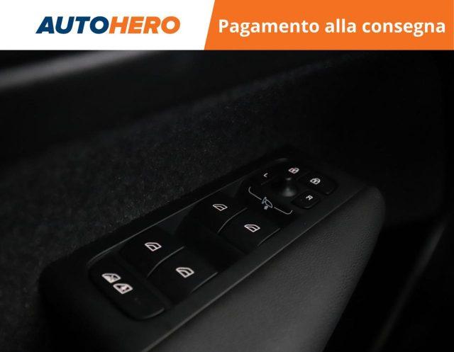 VOLVO XC40 B4 automatico Core