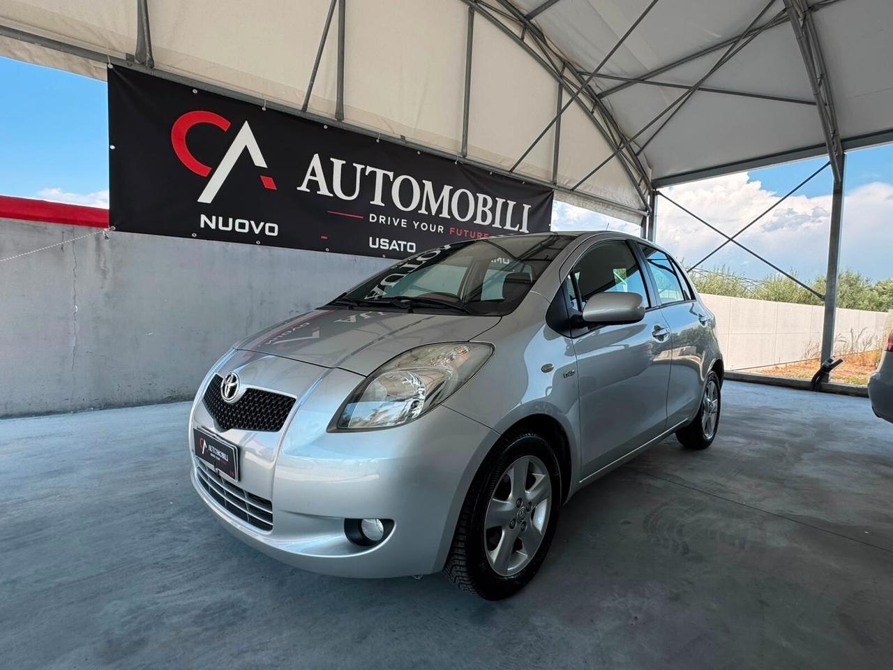 Toyota Yaris 1.4 D-4D 5 porte Sol