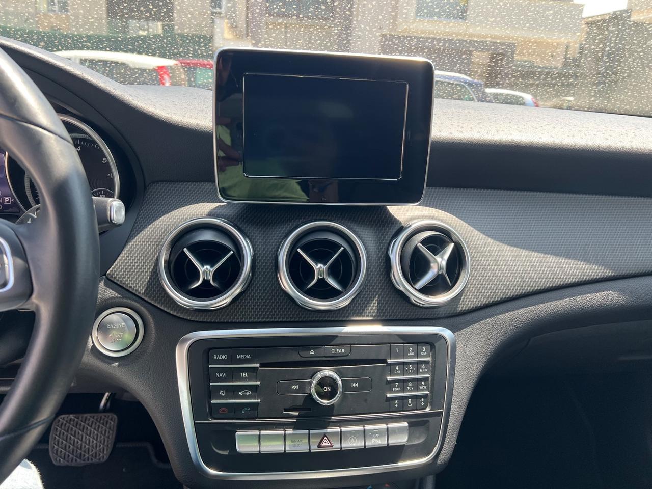 Mercedes-benz GLA 200 GLA 200 d Automatic Sport