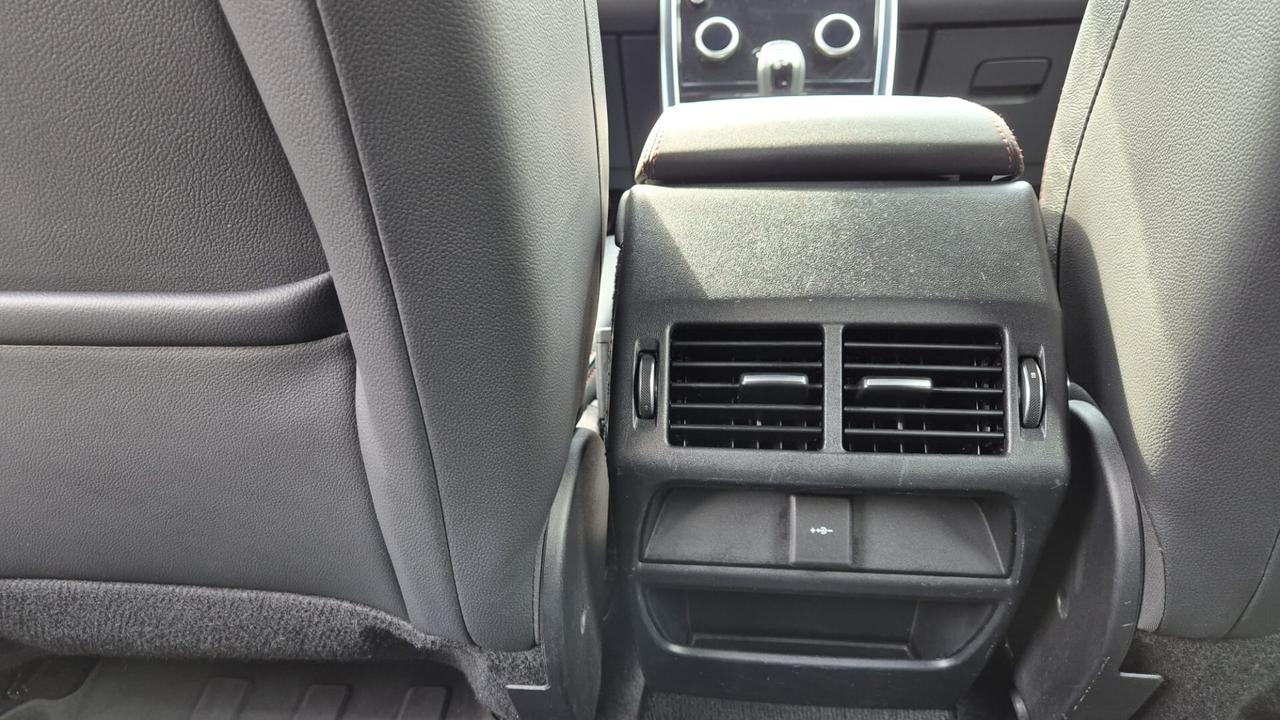 Land Rover Discovery Sport 2.0 TD4 204 CV AWD Auto R-Dynamic HSE