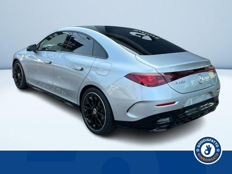 Mercedes-Benz CLA 200 Automatic Coupé 4Matic Premium