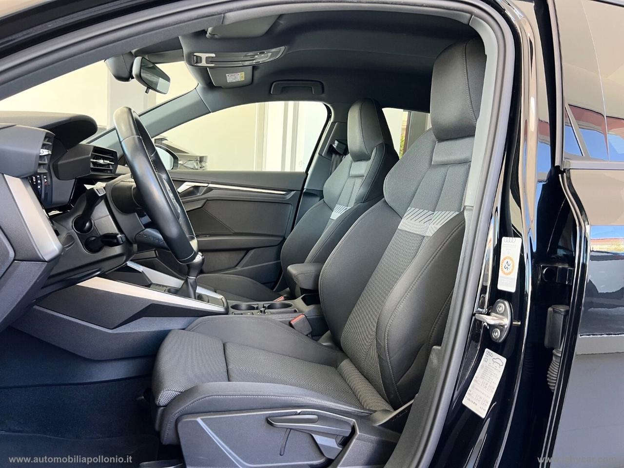 AUDI A3 SPORTBACK 30 TDI S LINE - 2023