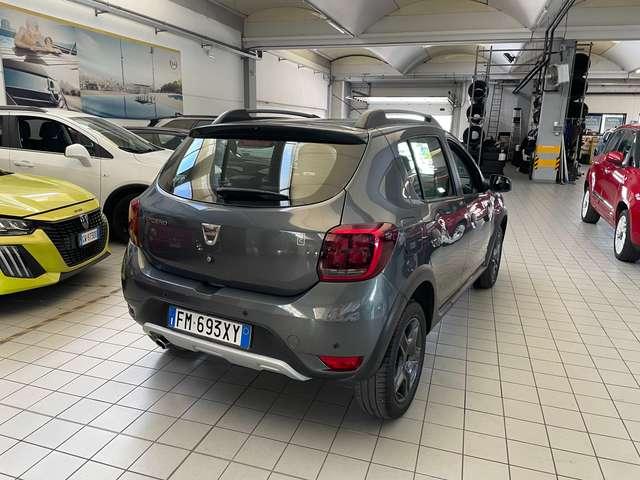 Dacia Sandero Stepway 0.9 tce 90CV Brave