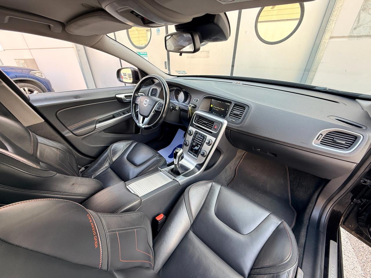 Volvo V60 2.0 D2 OCEAN RACE Euro6