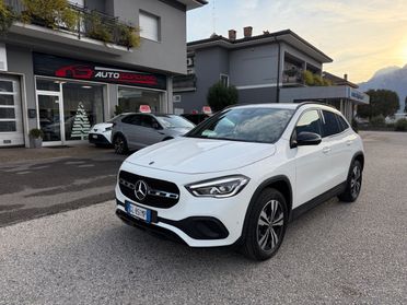 MERCEDES-BENZ GLA 200 d Automatic 4Matic Sport Plus GANCIO TRAINO VERTICALE MERCEDES