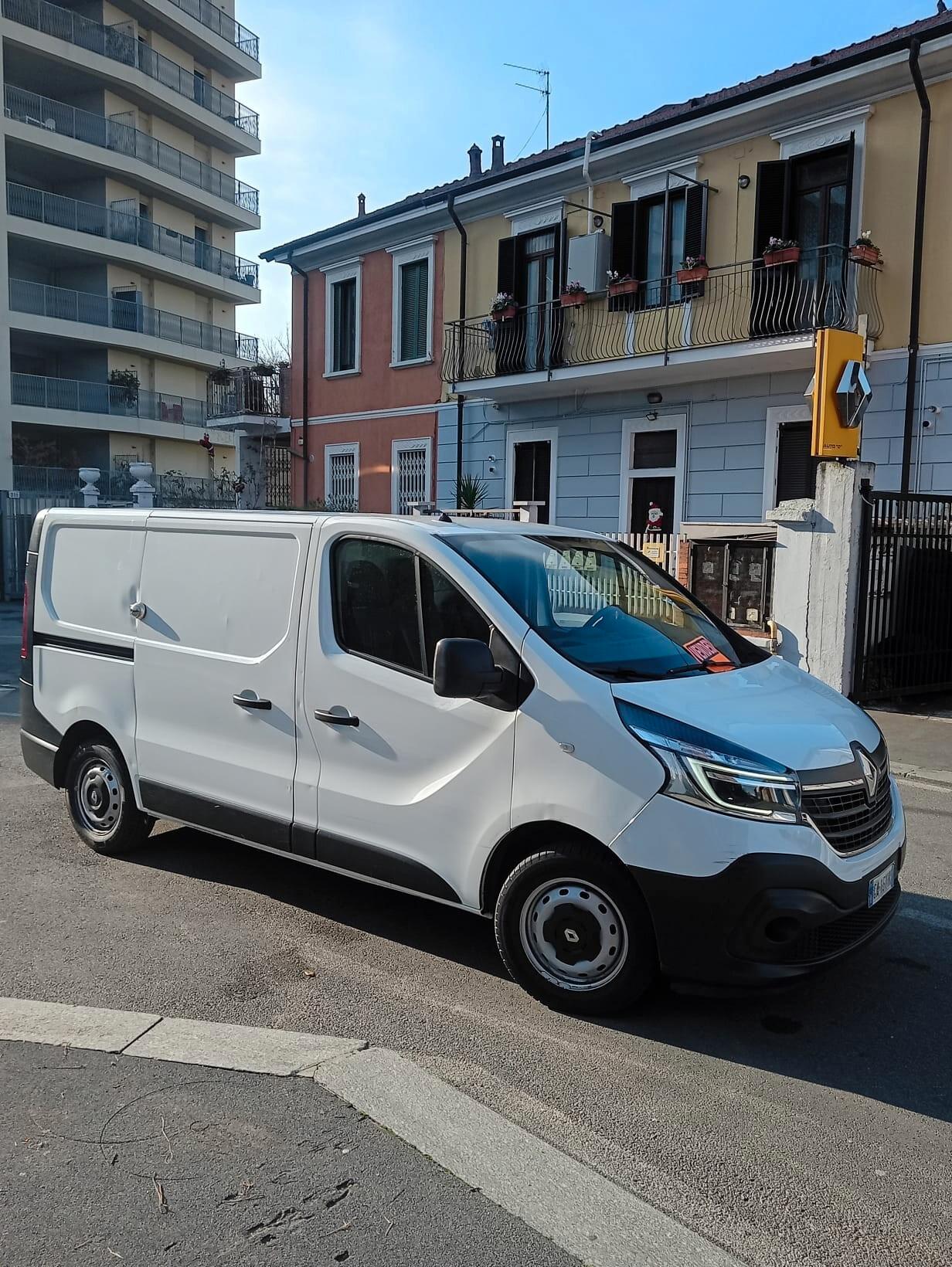 Renault Trafic autocarro