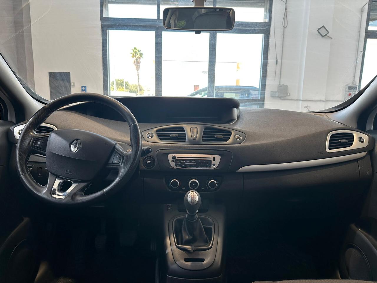 Renault Scenic Scénic 1.5 dCi 110CV EDC