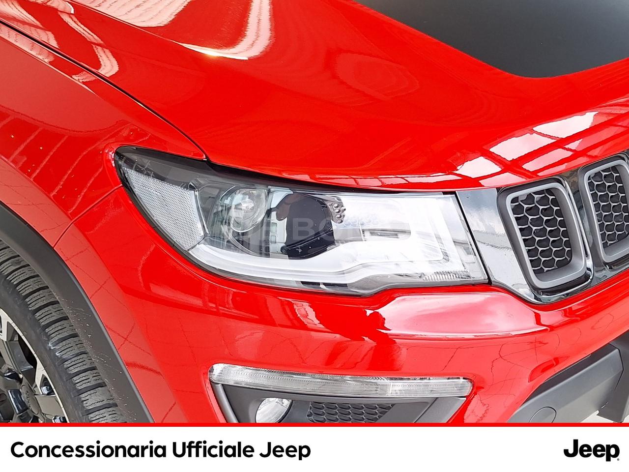 Jeep Compass 1.3 turbo t4 phev trailhawk 4xe at6