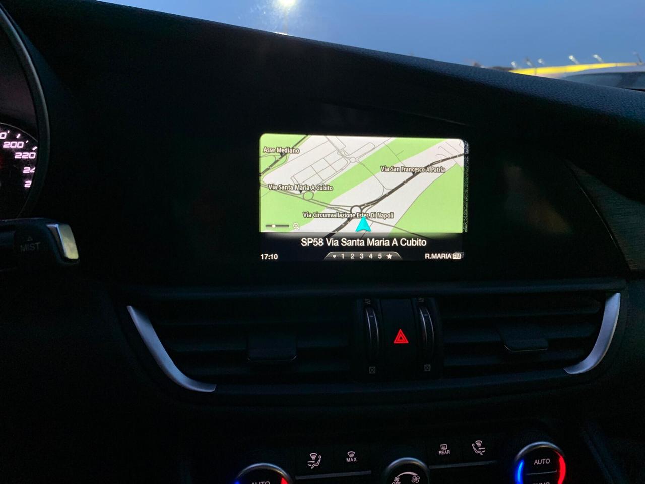 Alfa Romeo Giulia 2.2 Turbodiesel 180 CV Business Sport