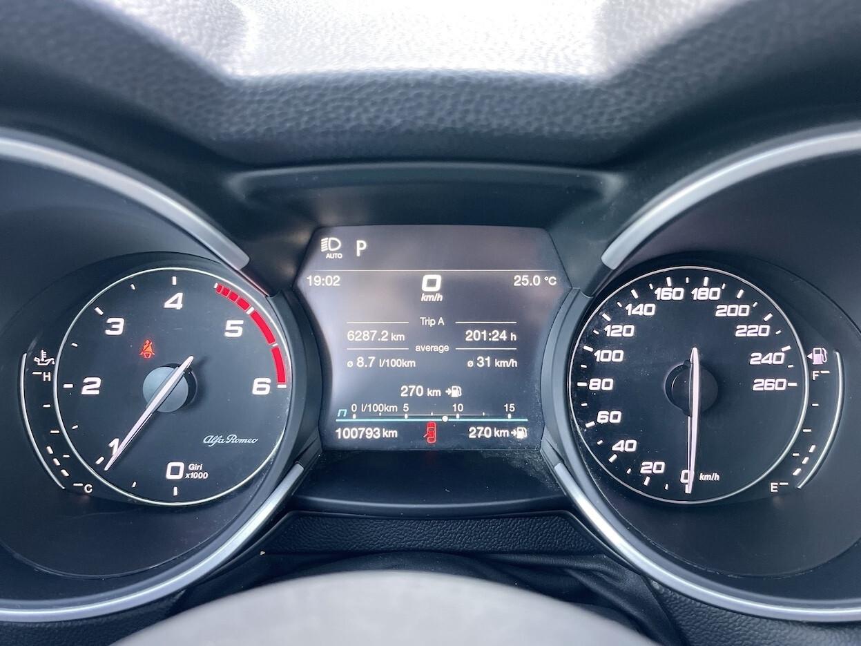 Alfa Romeo Stelvio 2.2 Diesel 160CV E6 Automatica - 2020