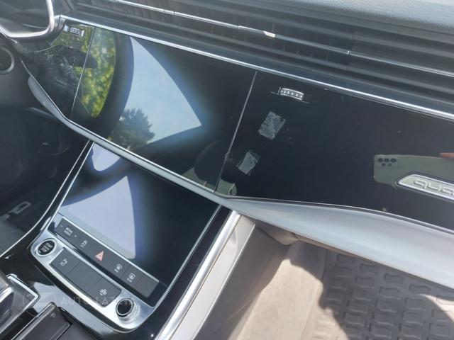 AUDI Q8 45 TDI quattro Sline tiptronic Sport