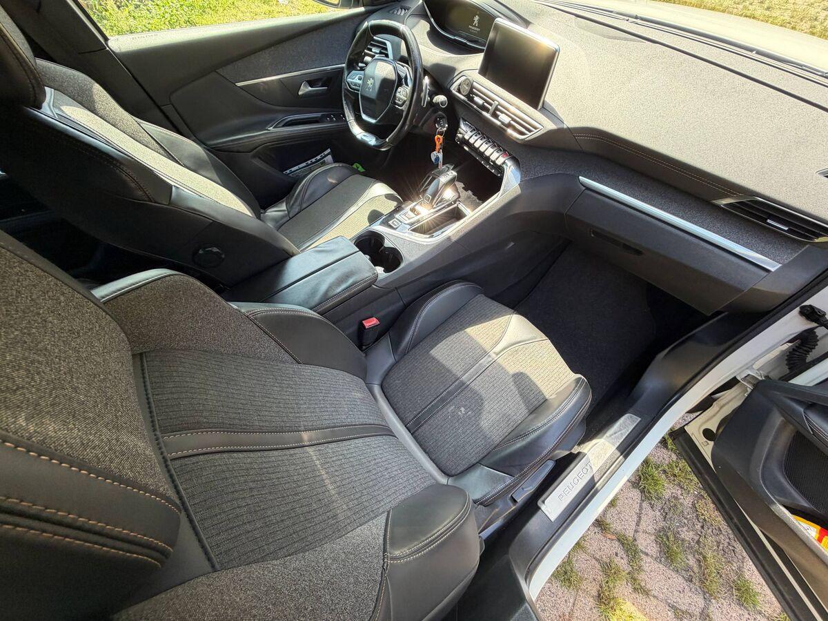 Peugeot 3008 1.6 bluehdi GT Line s&s 120cv eat6 IVA ESPOSTA!