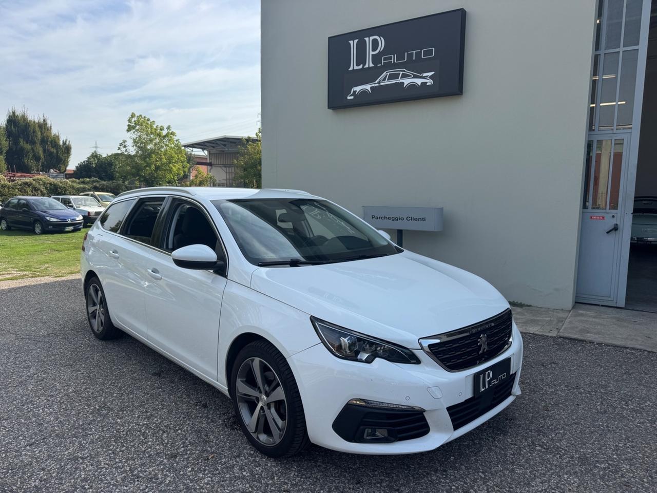 Peugeot 308 BlueHDi 130 S&S SW GT Line