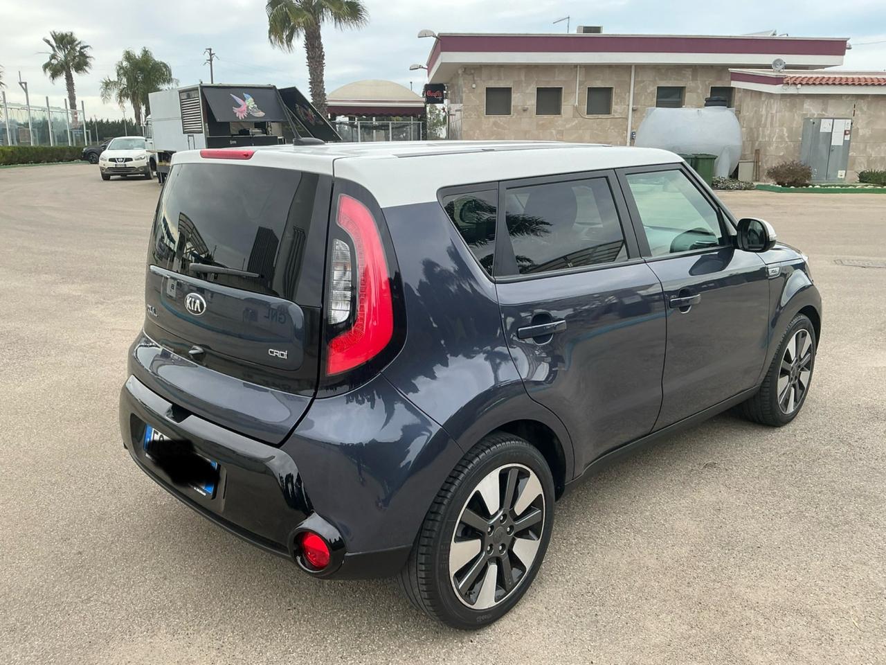 KIA SOUL 1.6 CRDI 136 Cv STRAFULL BI-COLOR 10/2016