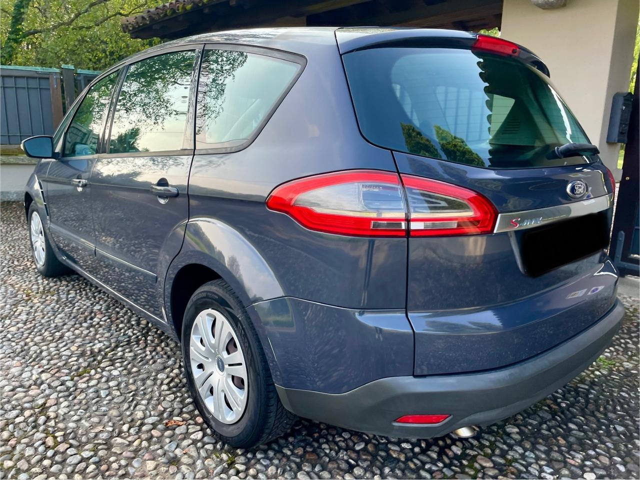 Ford S-Max 2.0 TDCi 163CV Powershift New Titanium