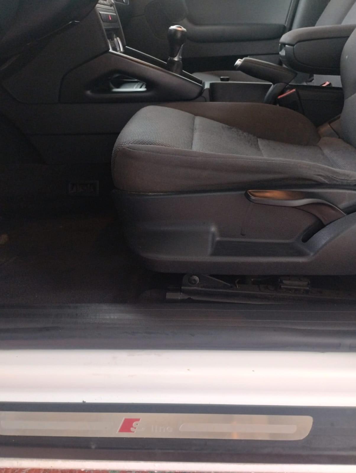 Audi A3 SPB 1.6 TDI 105 CV CR Ambition