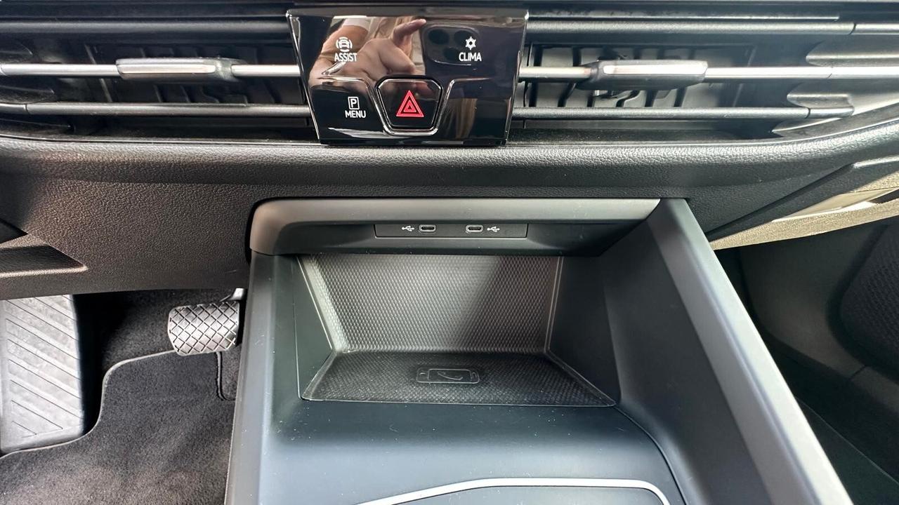 Volkswagen Golf 2.0 TDI DSG 5p. KM CERTIFICATI/DISTRIBUZIONE-TAGLIANDO E OLIO CAMBIO AUTOMATICO APPENA ESEGUITI