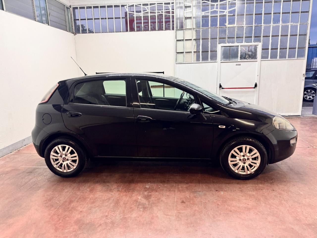 Fiat grande Punto 2015 GPL