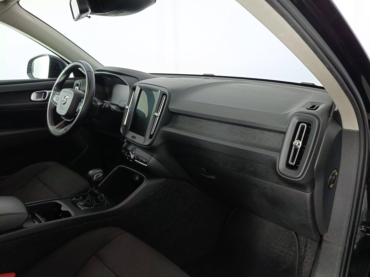 VOLVO XC40 - XC40 2.0 d3