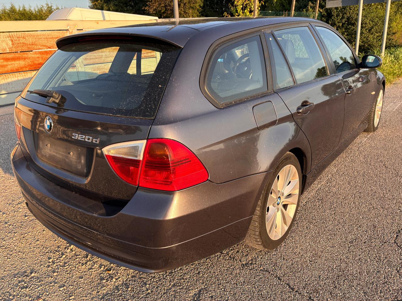 Bmw 320 320d cat Touring Attiva