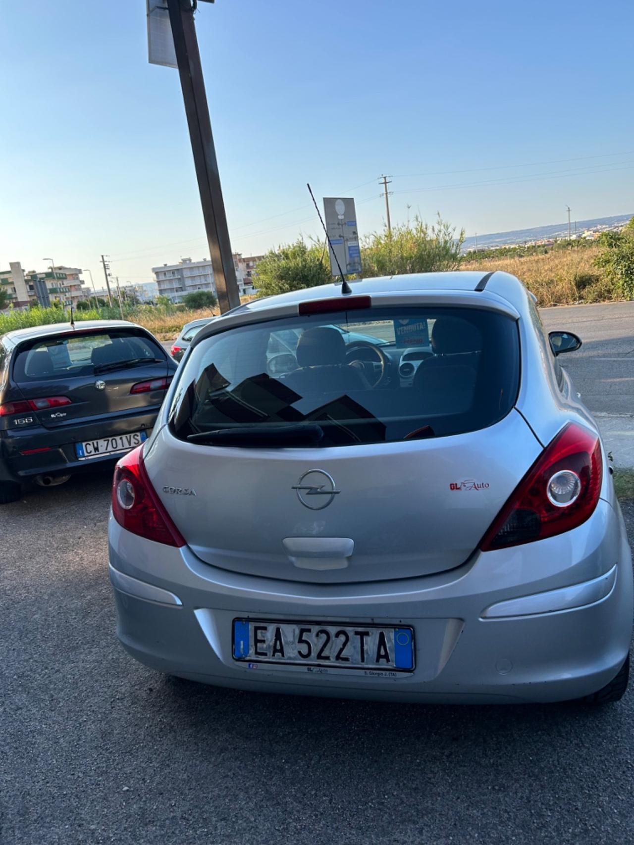 Opel Corsa 1.2 80CV 3 porte GPL-TECH Club