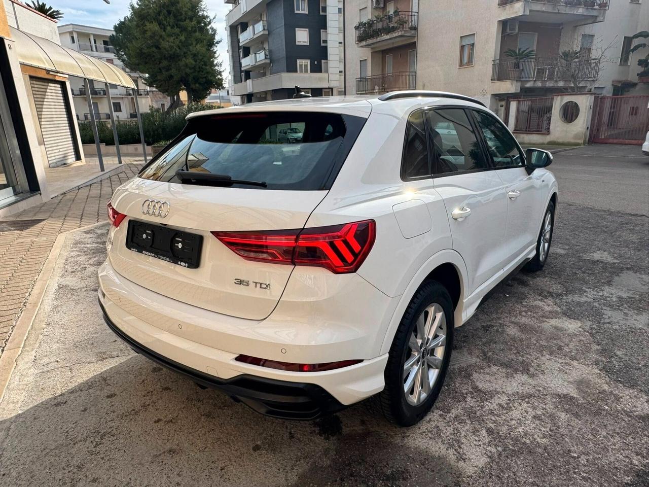 AUDI Q3 35 2.0 TDI 150 CV. S-LINE S-TRONIC FULL FULL