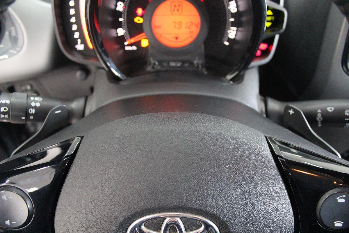 TOYOTA - Aygo - 1.0 VVT-i 72 CV 5p. x-play MMT