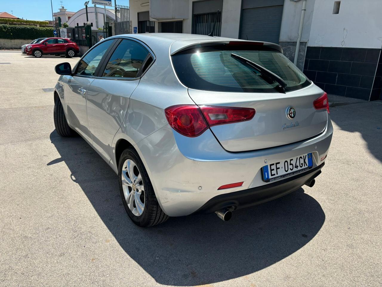 Alfa Romeo Giulietta 2.0 JTDm-2 140 CV Distinctive