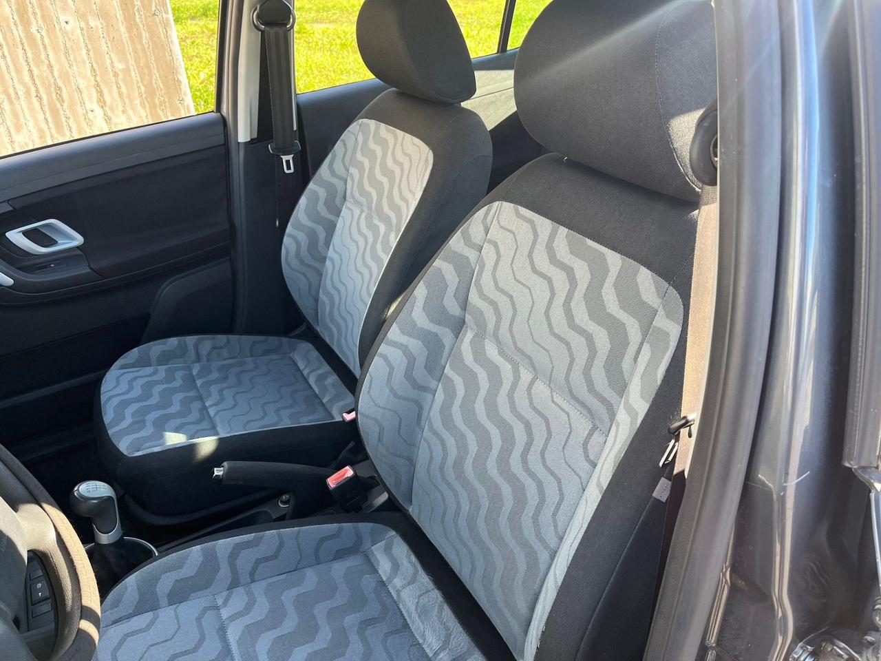 Skoda Fabia 1.2 benzina 12V 70CV 5p. Style