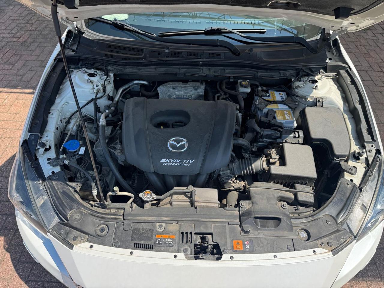 Mazda 3 Evolve 1.5 SkyActiv-G 100 #11621