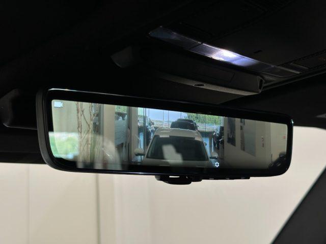 LAND ROVER Defender 110 3.0D I6 250 CV AWD Auto S