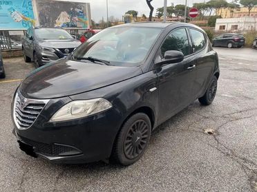 Lancia Ypsilon 1.3 MJT 16V Elefantino